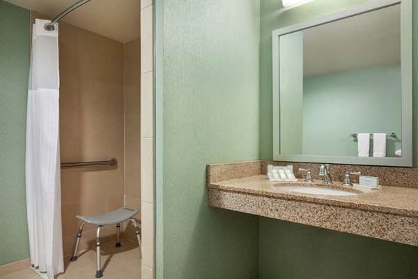  - Hilton Garden Inn Downtown Atlanta - I-75 & I-85, Exit 249B & 249C