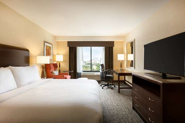  - Hilton Garden Inn Downtown Atlanta - I-75 & I-85, Exit 249B & 249C