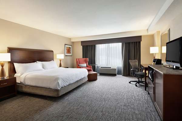  - Hilton Garden Inn Downtown Atlanta - I-75 & I-85, Exit 249B & 249C