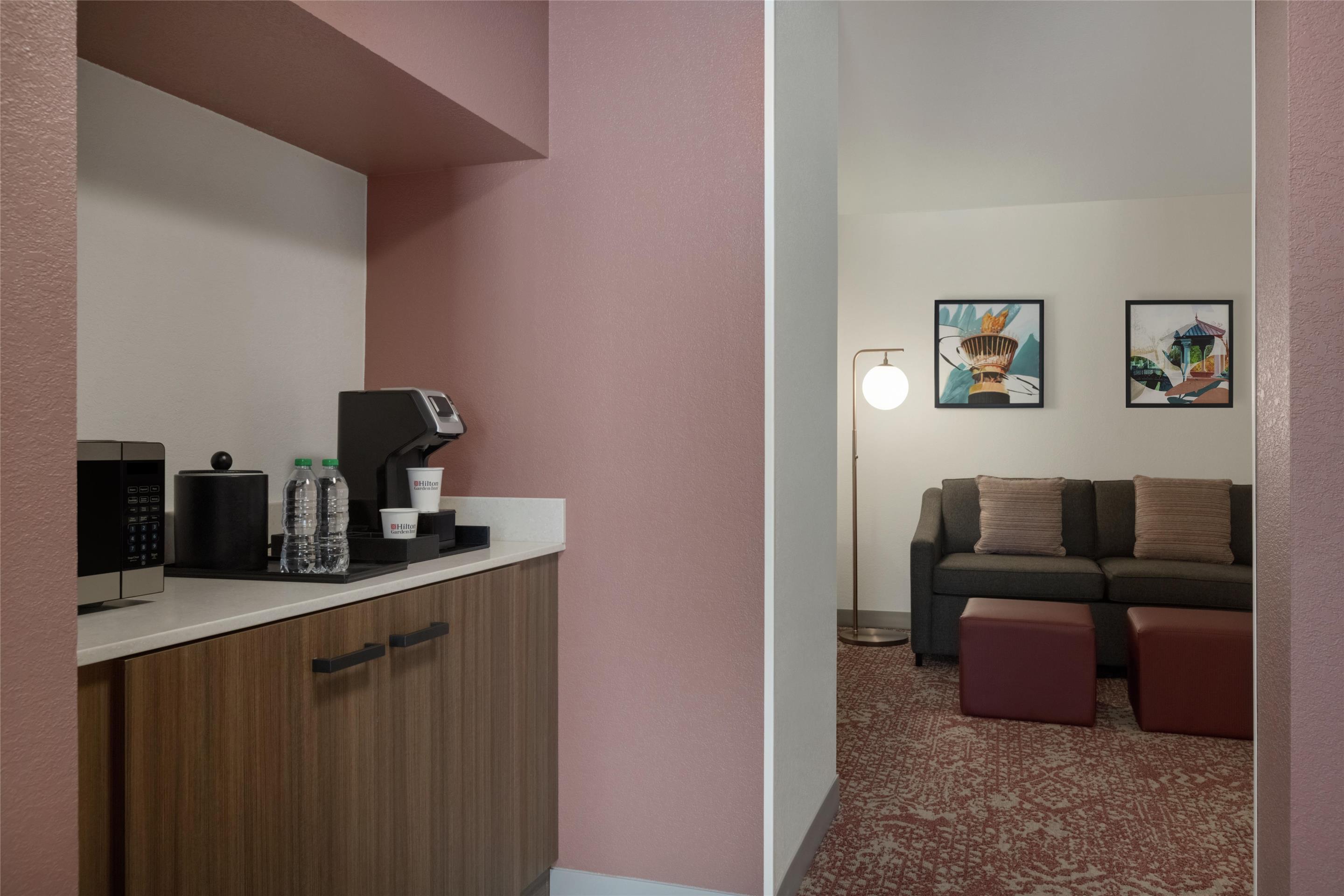Guest room