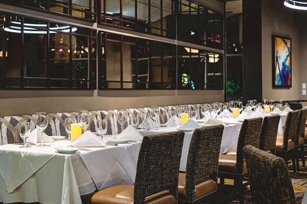 Restaurant - Embassy Suites Centennial Olympic Park Atlanta - I-75 & I-85, Exit 249B & 249C