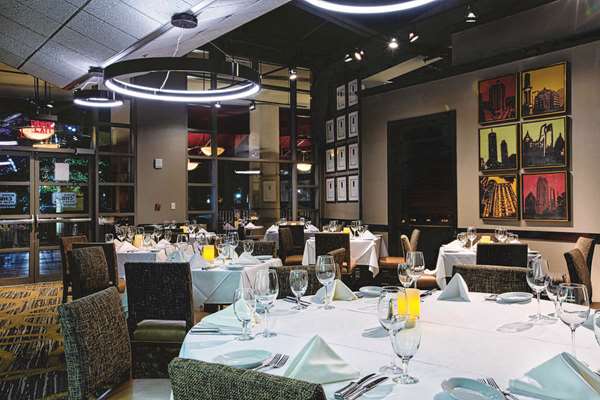 Restaurant - Embassy Suites Centennial Olympic Park Atlanta - I-75 & I-85, Exit 249B & 249C