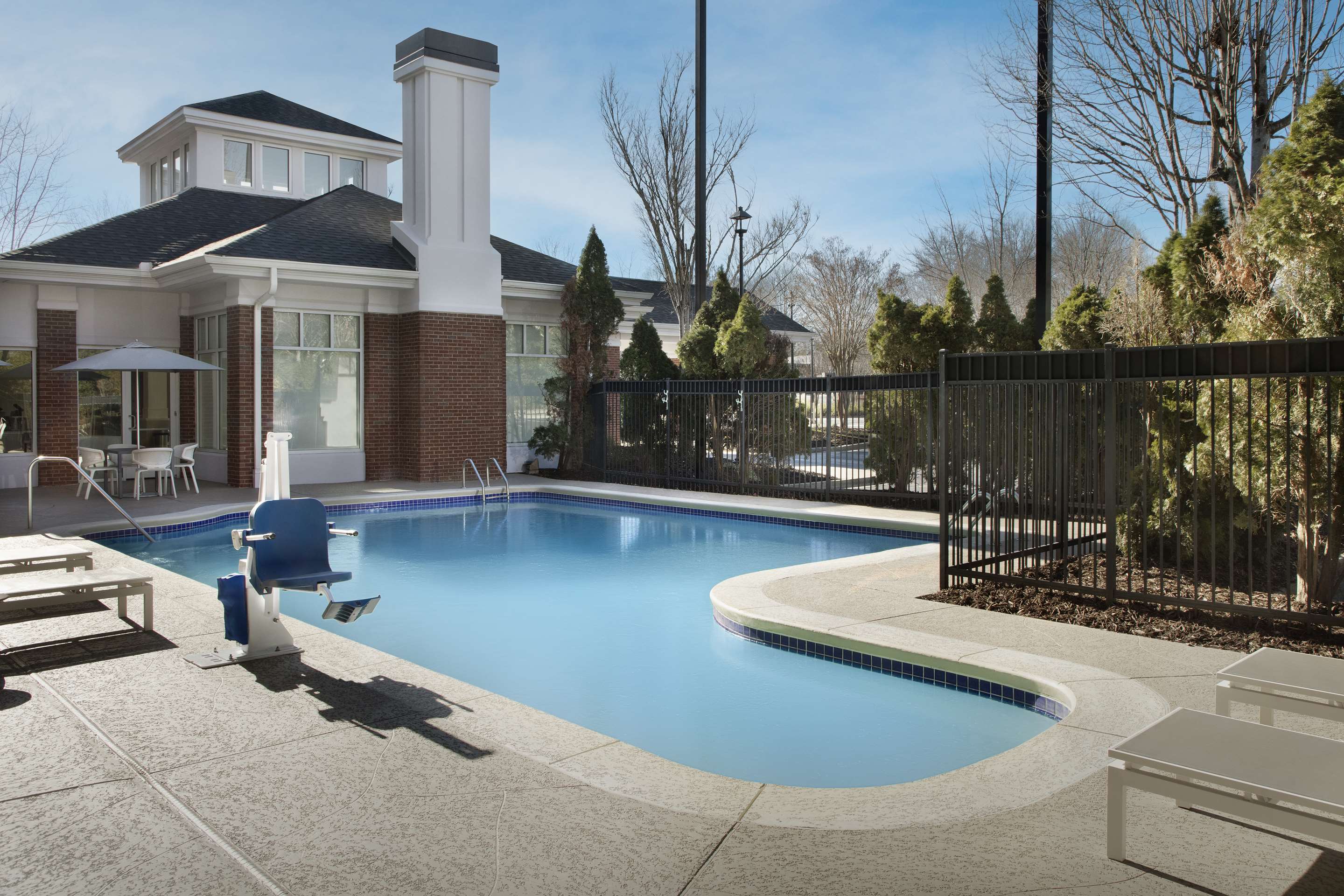 Pool | Hilton Garden Inn Atlanta North/Johns Creek