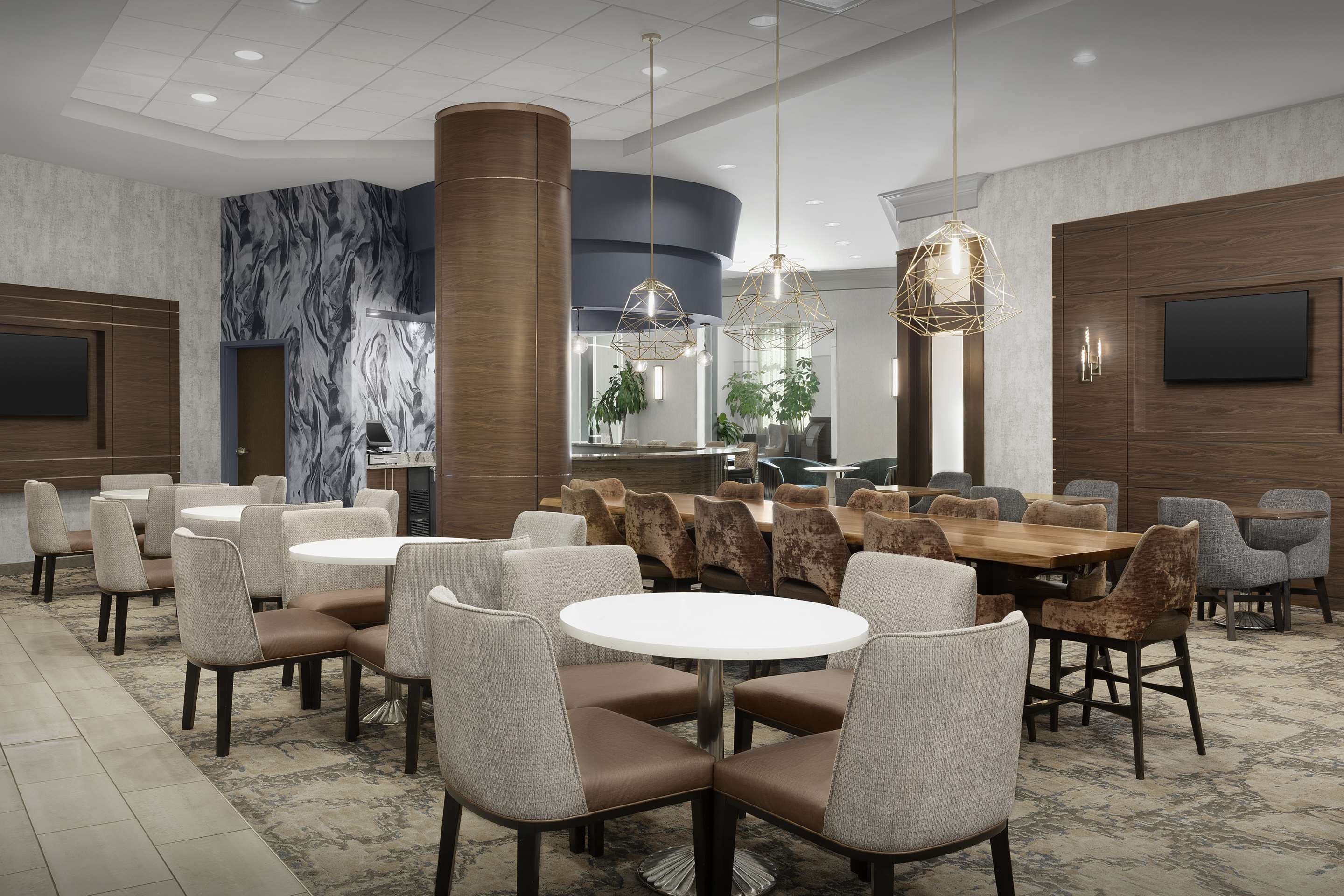 Breakfast Area | Embassy Suites Atlanta - Kennesaw Town Center