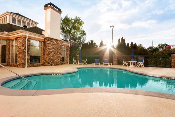 Pool - Hilton Garden Inn Northpoint Alpharetta