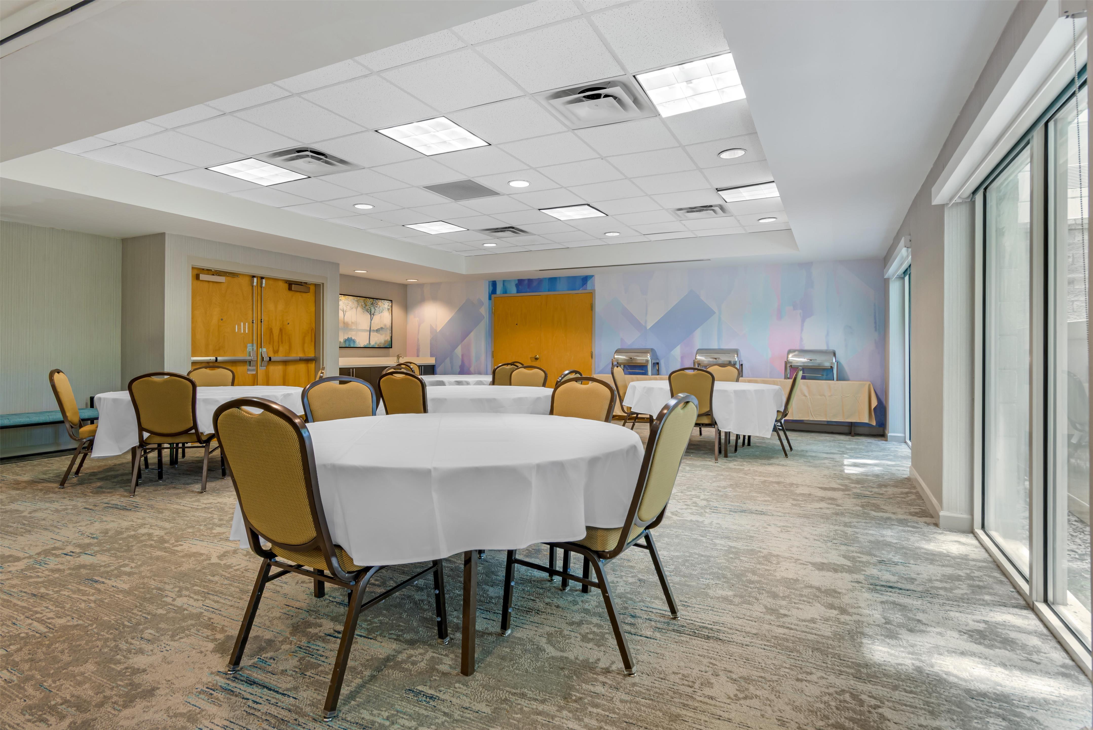 Meeting Room | Hilton Garden Inn Atlanta Northpoint