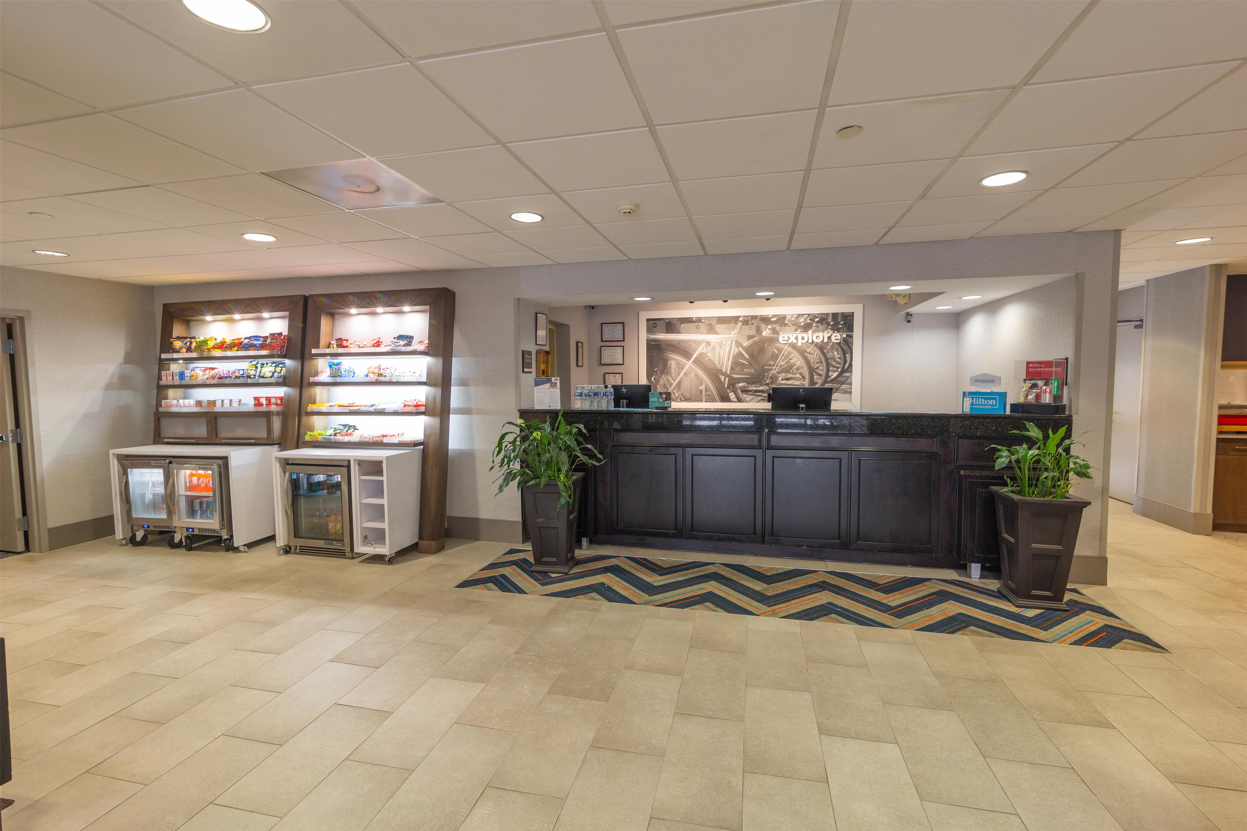 Reception | Hampton Inn Atlanta/Peachtree City