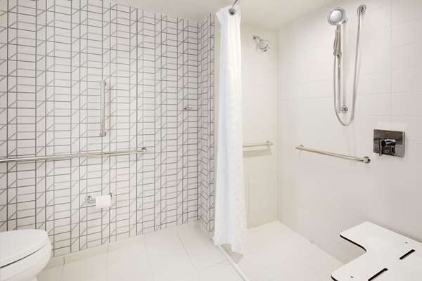  - Embassy Suites Perimeter Atlanta