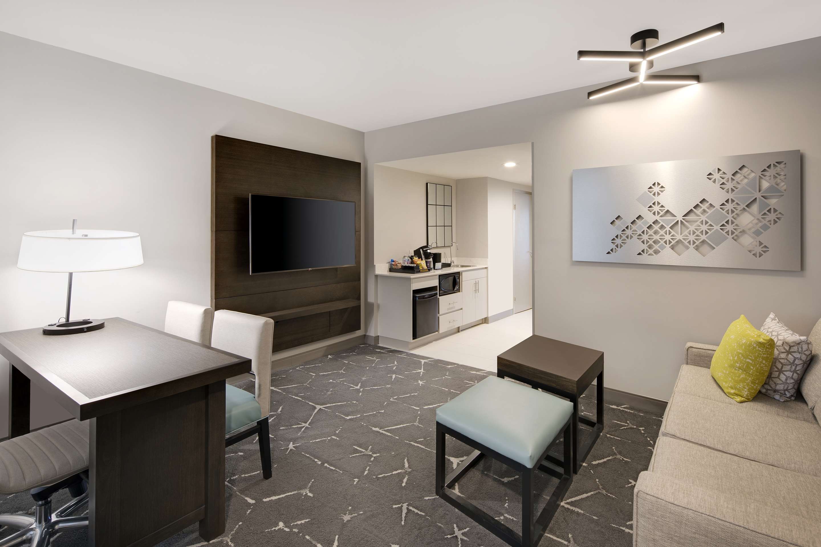 Guest room