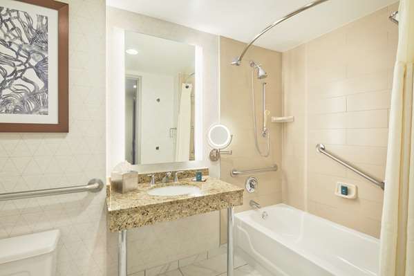  - DoubleTree by Hilton Roswell - US 19, Exit 7