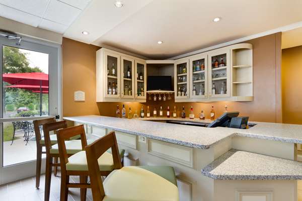 Bar - Hilton Garden Inn Lithonia