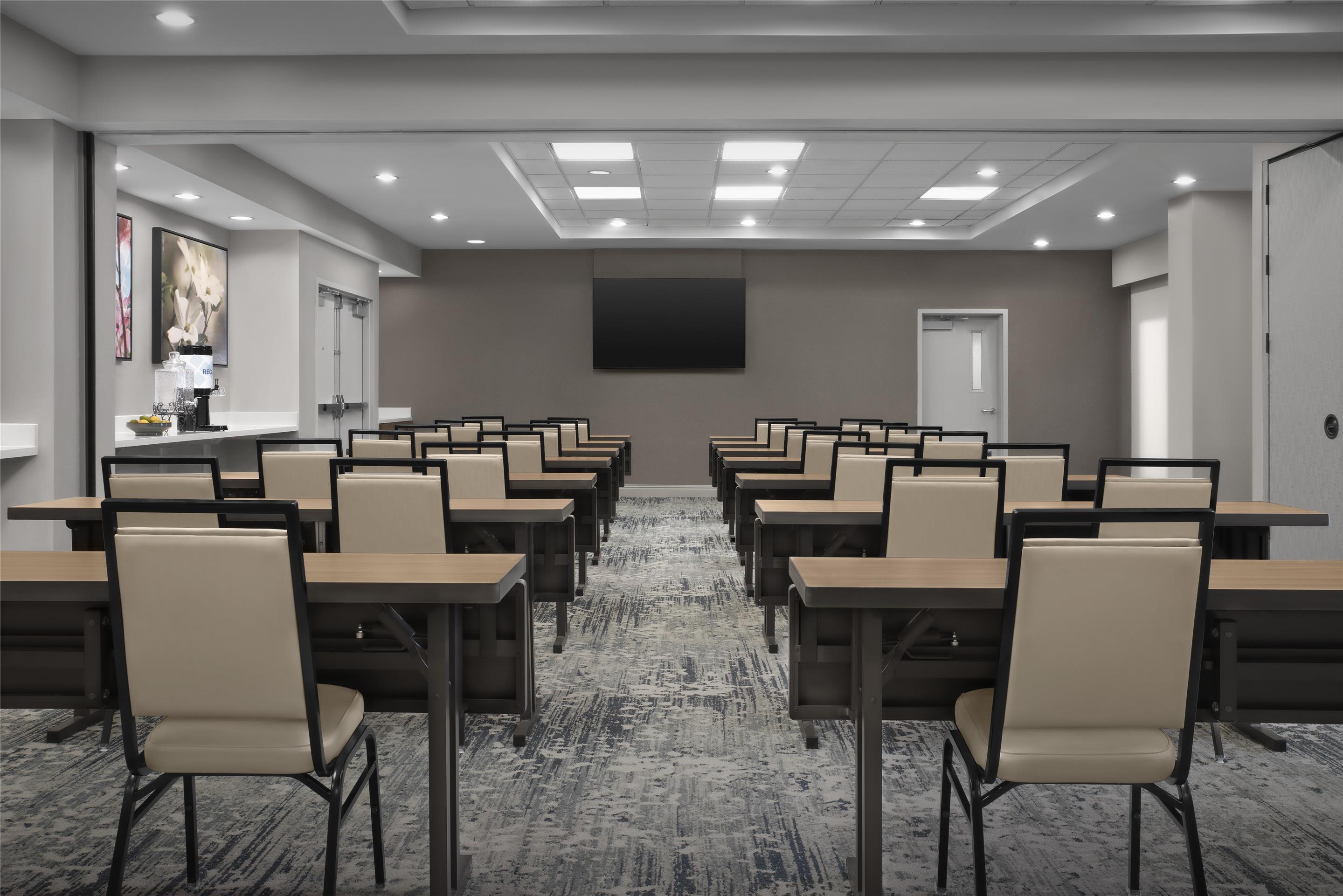 Meeting Room | Hilton Garden Inn Auburn/Opelika