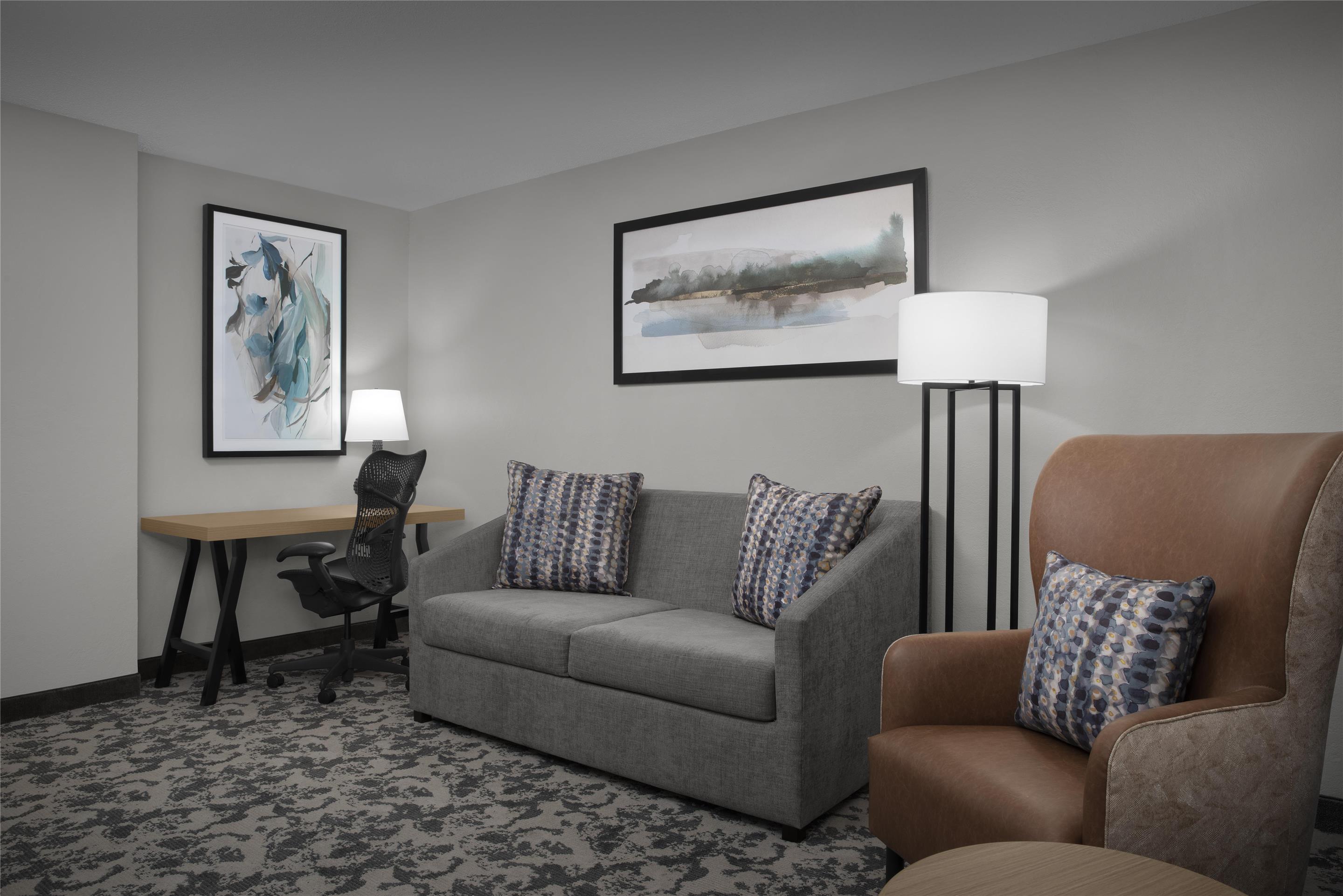 Guest room