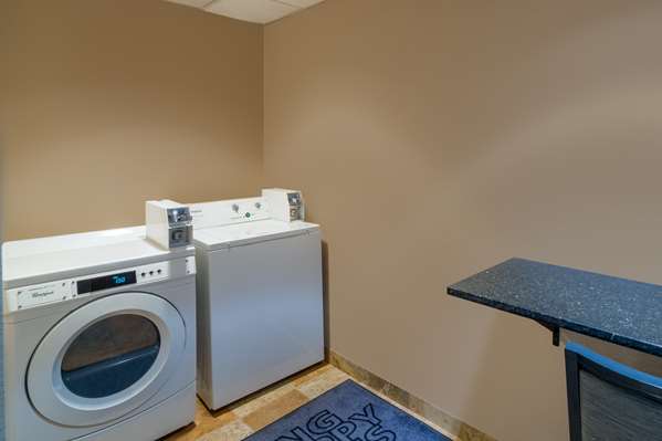  - Hampton Inn & Suites Opelika - I-85, Exit 58