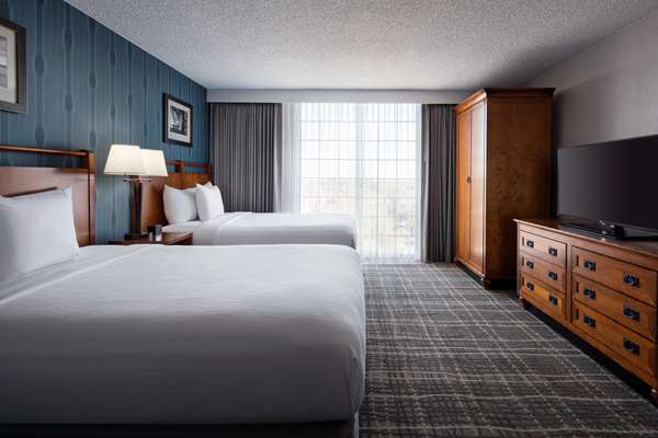  - Embassy Suites Central Austin - I-35, Exit 240