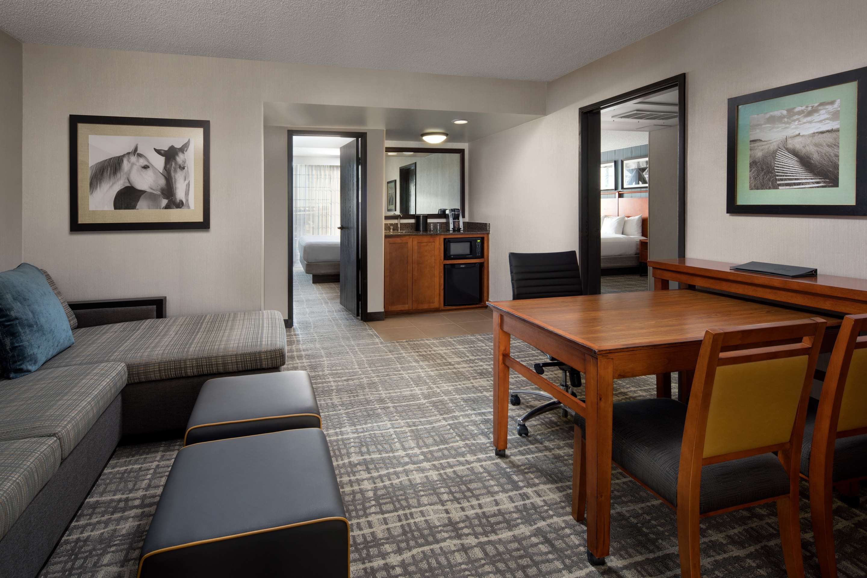 Guest room