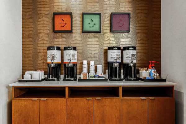 Restaurant - Hampton Inn & Suites Convention Center Austin - I-35, Exit 234B