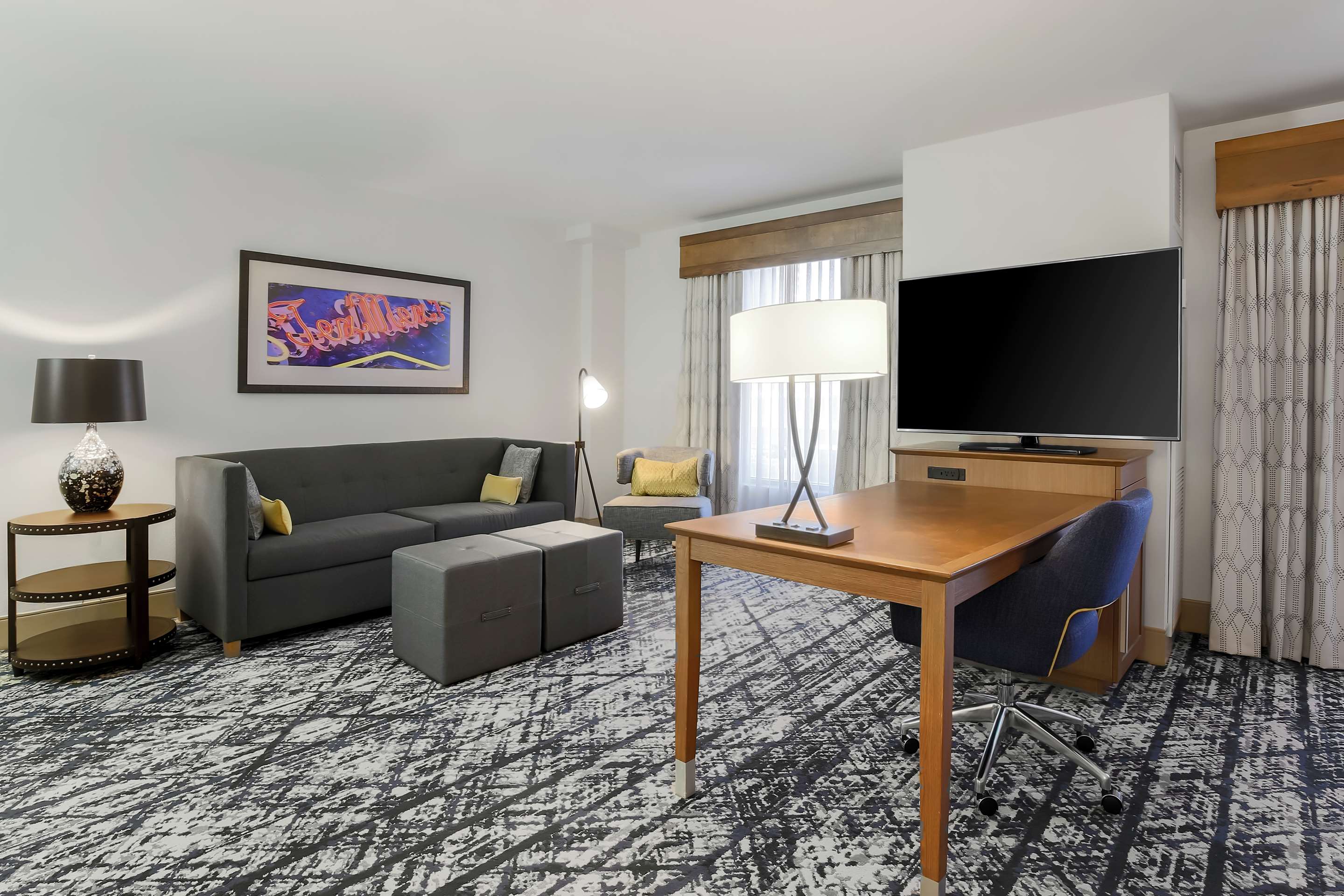 Guest room