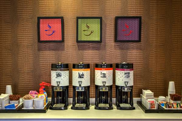 Restaurant - Hampton Inn & Suites Convention Center Austin - I-35, Exit 234B