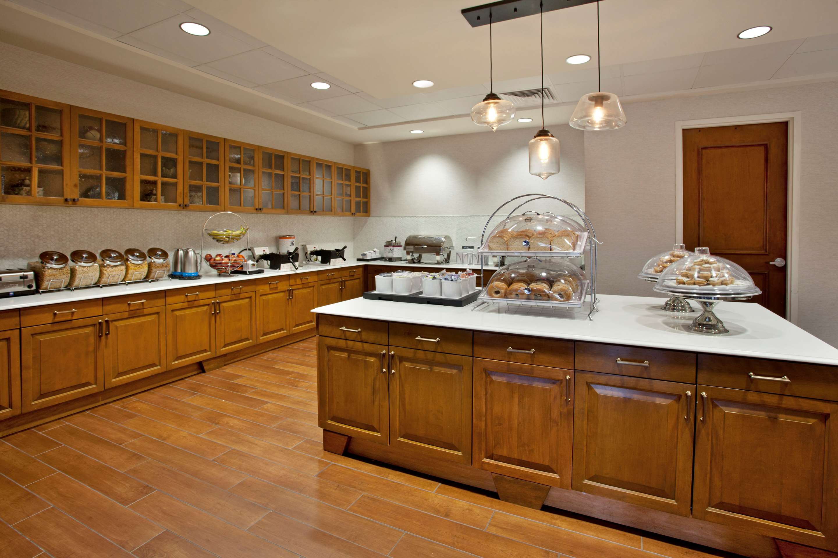 Restaurant | Hampton Inn & Suites Austin - Downtown / Convention Center