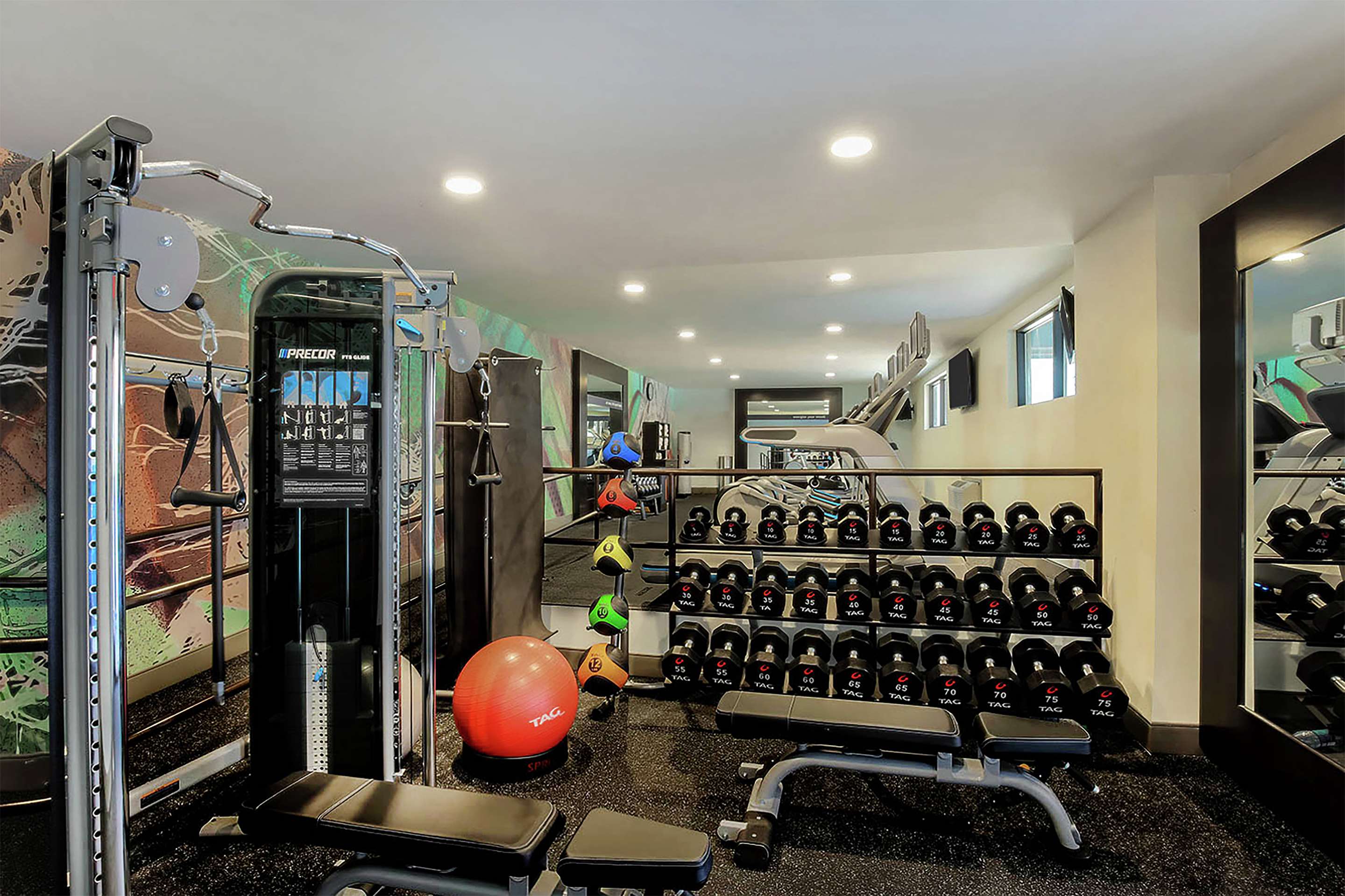 Health club fitness center gym | Hampton Inn & Suites Austin - Downtown / Convention Center