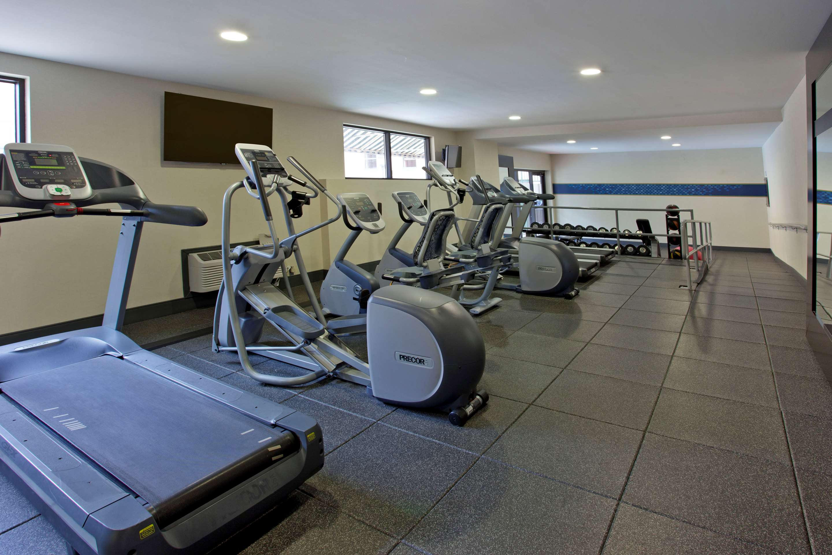 Health club fitness center gym | Hampton Inn & Suites Austin - Downtown / Convention Center
