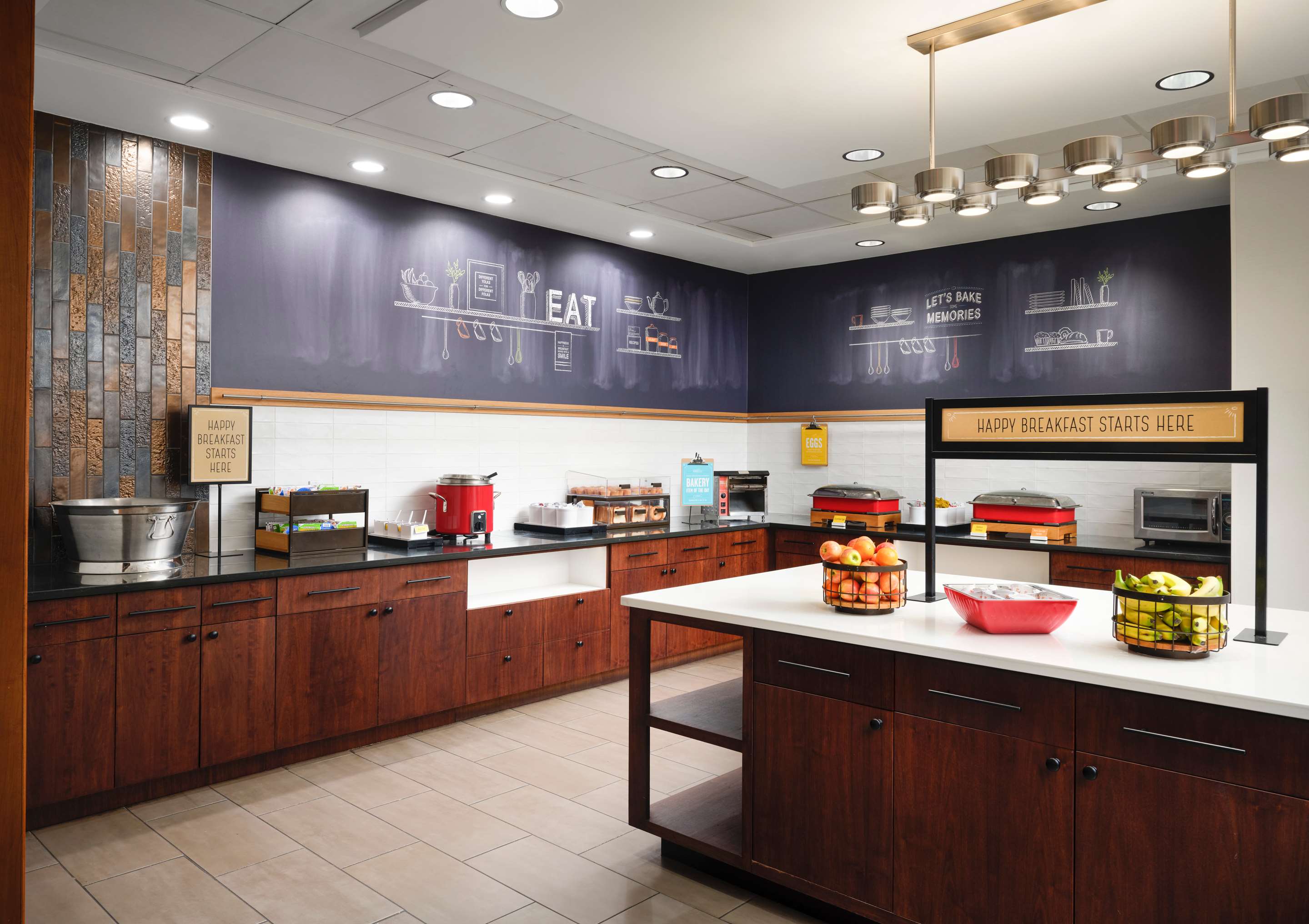 Breakfast Area | Hampton Inn & Suites Austin - Downtown / Convention Center