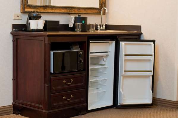  - Embassy Suites Arboretum Austin