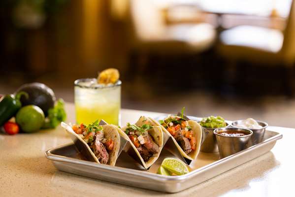 Restaurant - DoubleTree Suites by Hilton Austin - I-35, Exit 235A