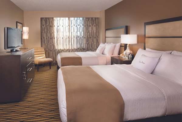  - DoubleTree Suites by Hilton Austin - I-35, Exit 235A