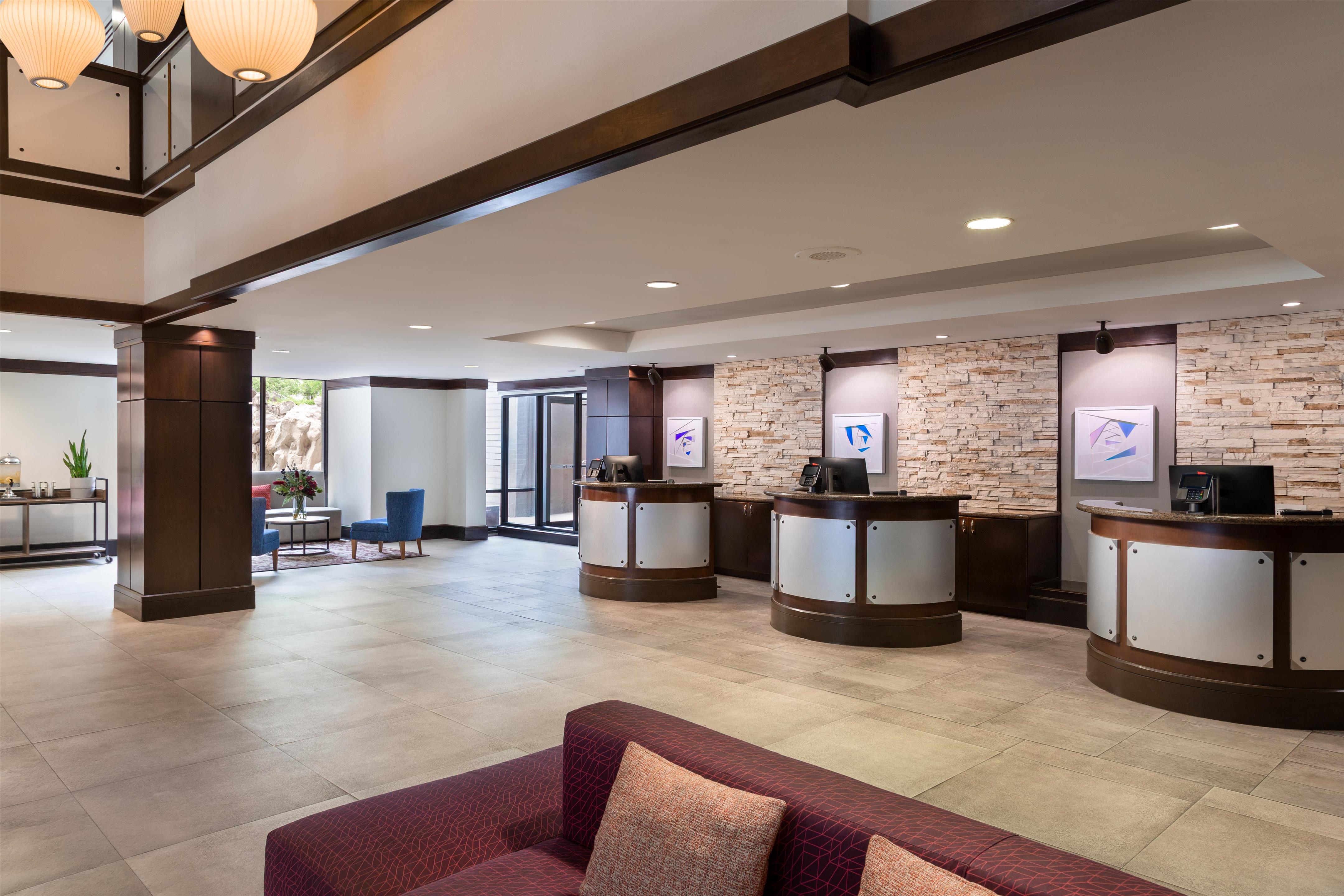 Lobby | Hilton Garden Inn Austin Downtown