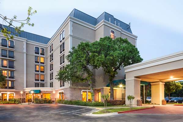Exterior view - DoubleTree by Hilton University of Texas Austin - I-35, Exit 235A