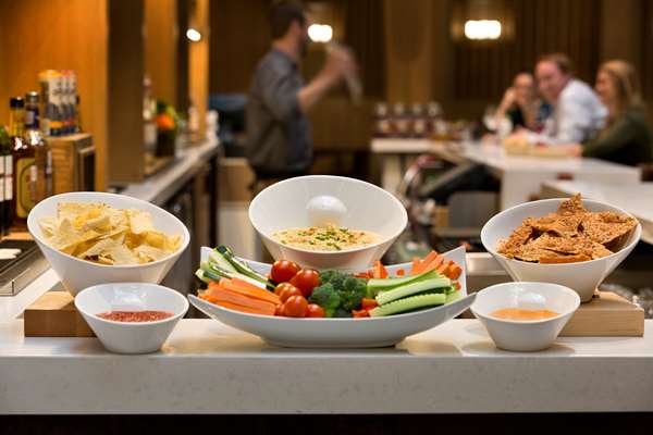 Restaurant - Embassy Suites Downtown & Town Lake Austin