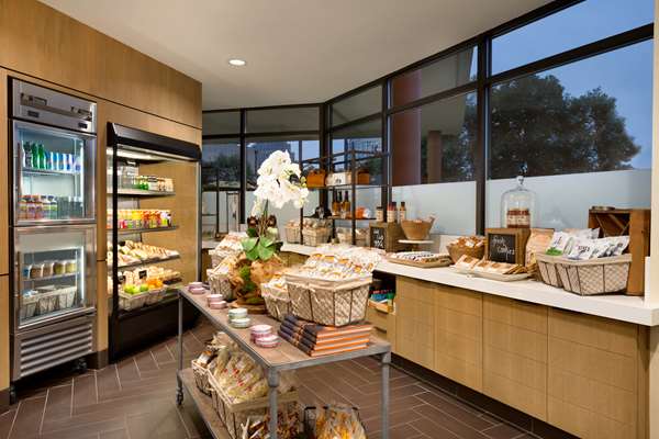 Restaurant - Embassy Suites Downtown & Town Lake Austin