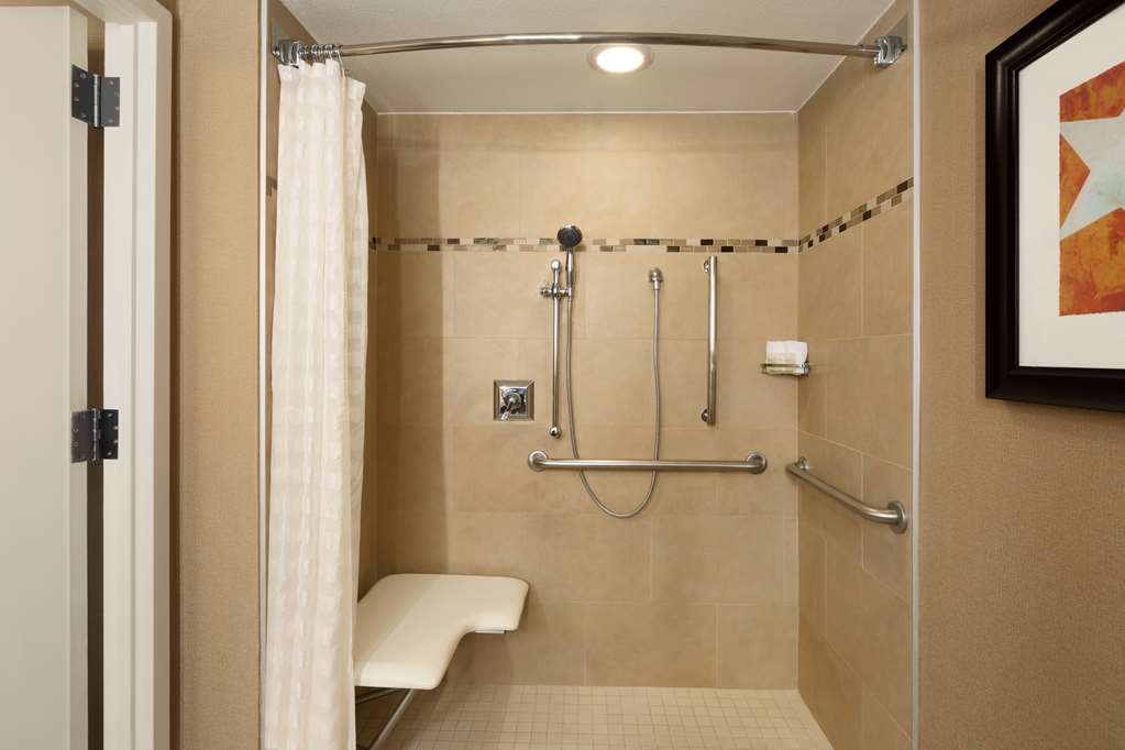 Embassy Suites by Hilton Austin Downtown South Congress Room Type - 1KG 1DBL STE ACC RI SHWR