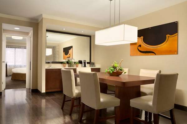  - Embassy Suites Downtown & Town Lake Austin