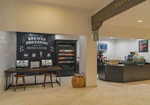 Restaurant - DoubleTree by Hilton Austin - I-35, Exit 238