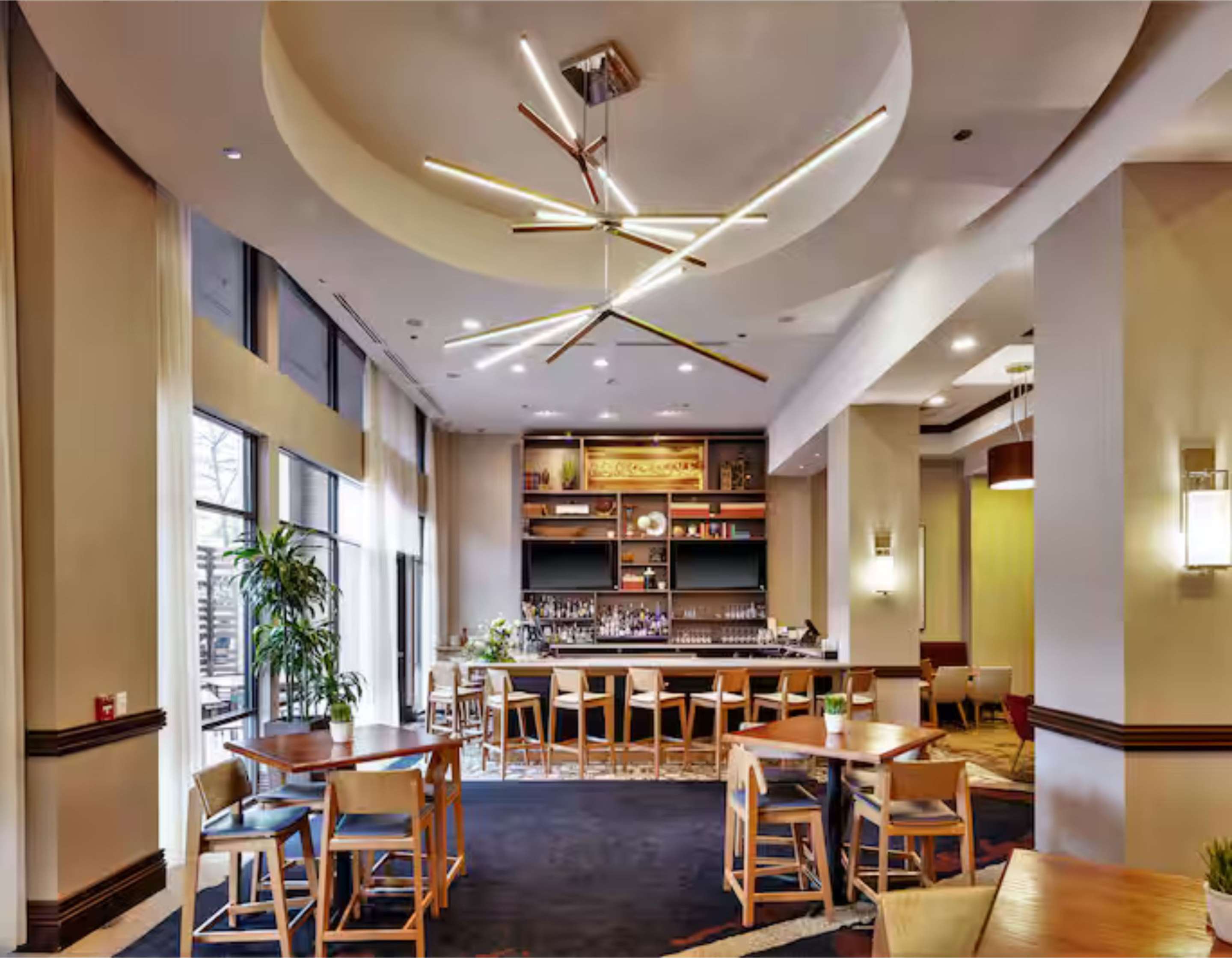 BarLounge | Hilton Asheville Biltmore Park