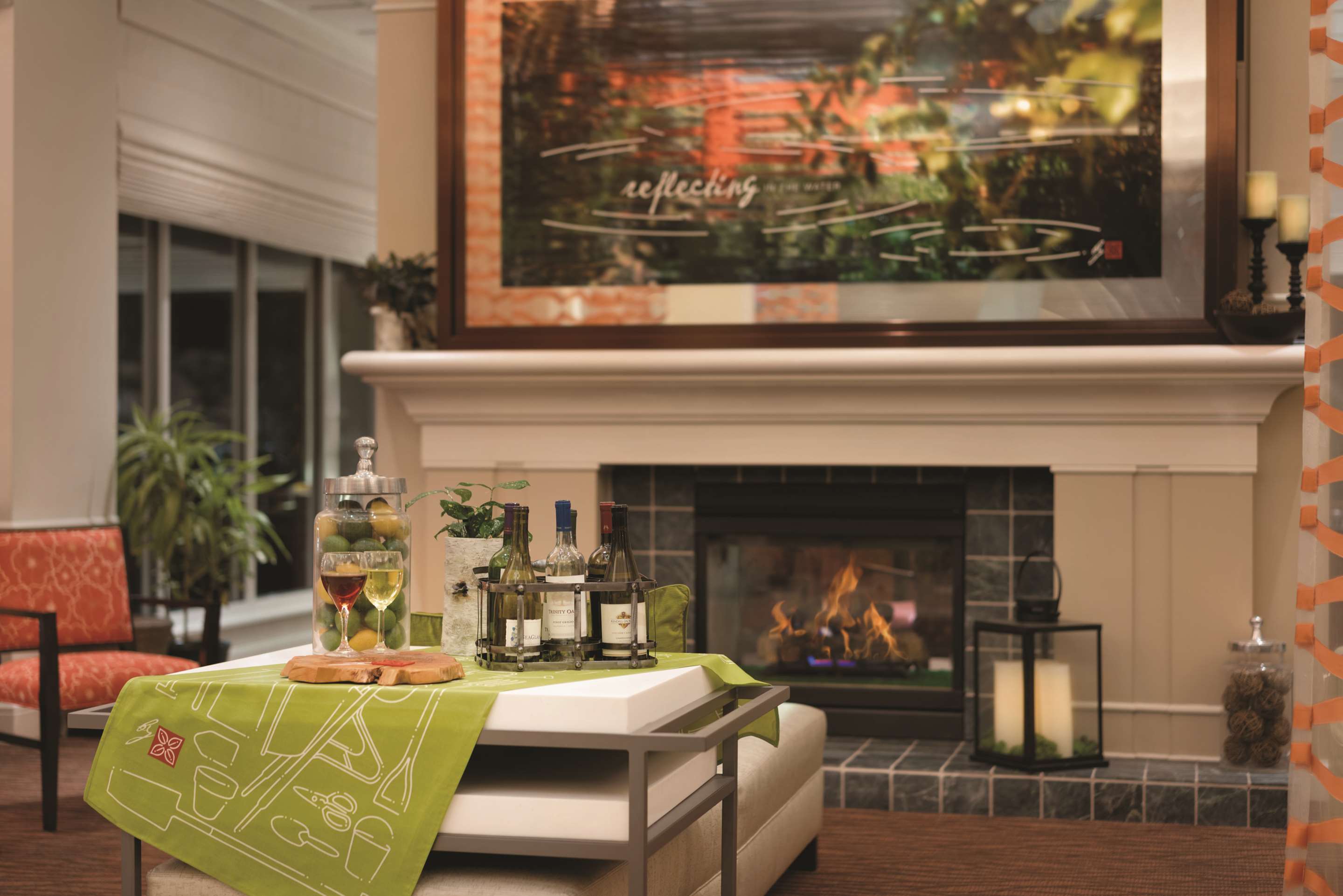 Lobby | Hilton Garden Inn Wilkes Barre