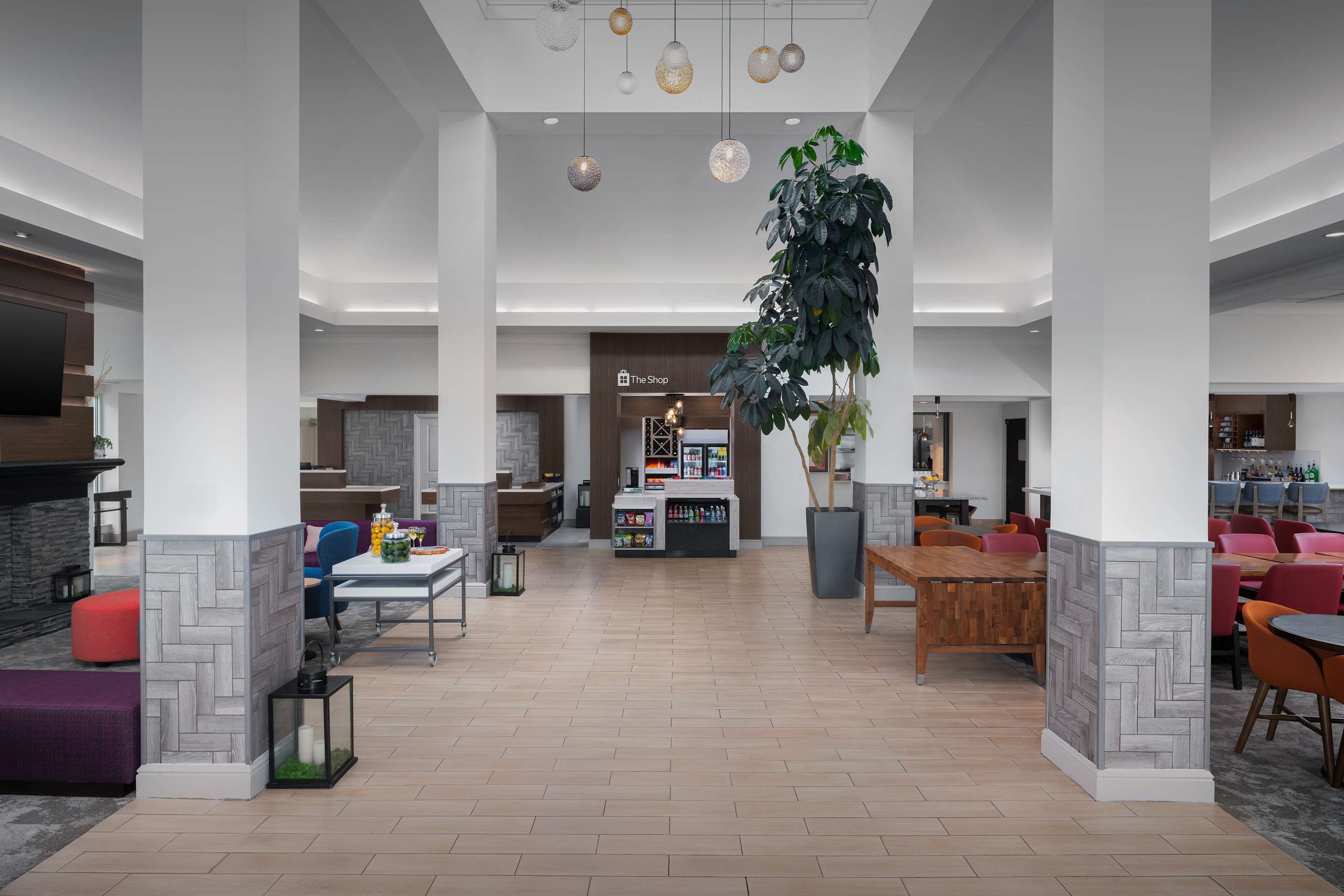 Lobby | Hilton Garden Inn Wilkes Barre