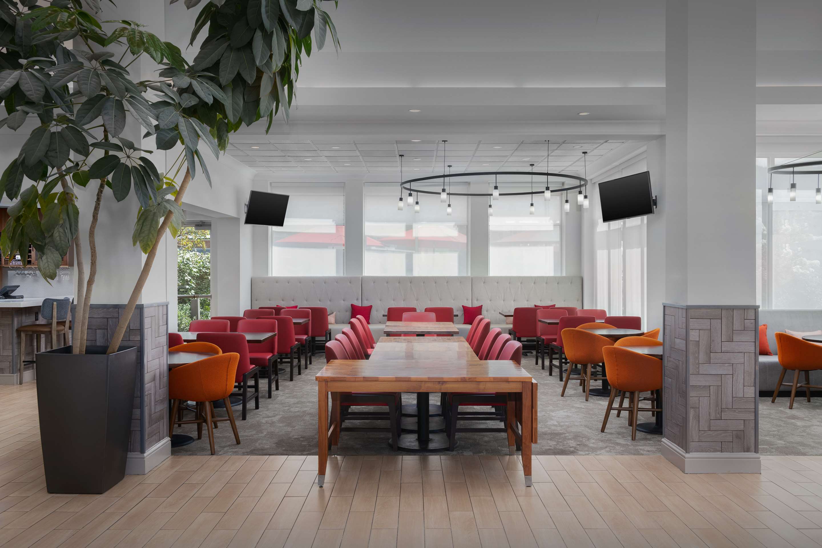 Restaurant | Hilton Garden Inn Wilkes Barre