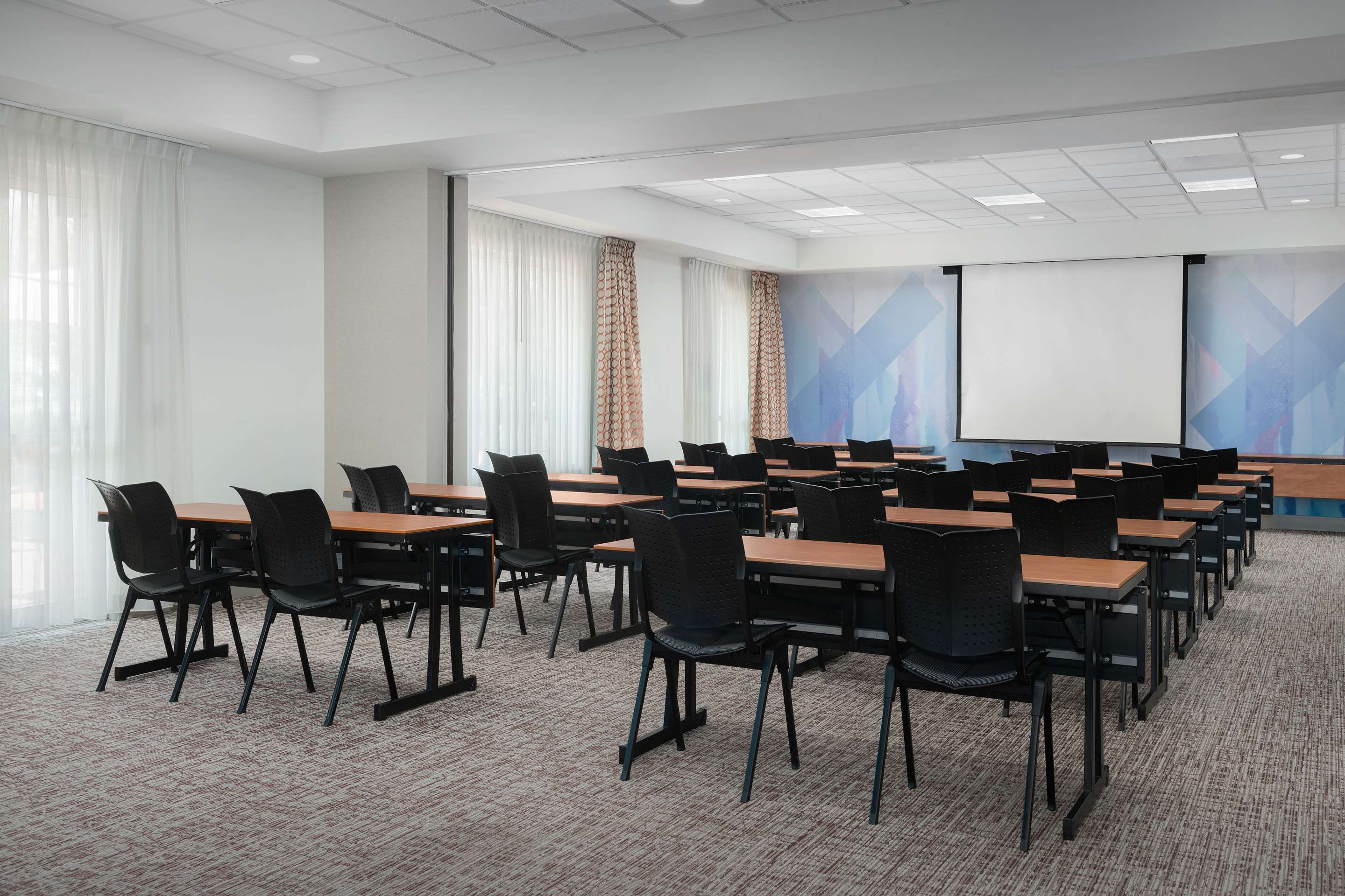 Meeting Room | Hilton Garden Inn Wilkes Barre