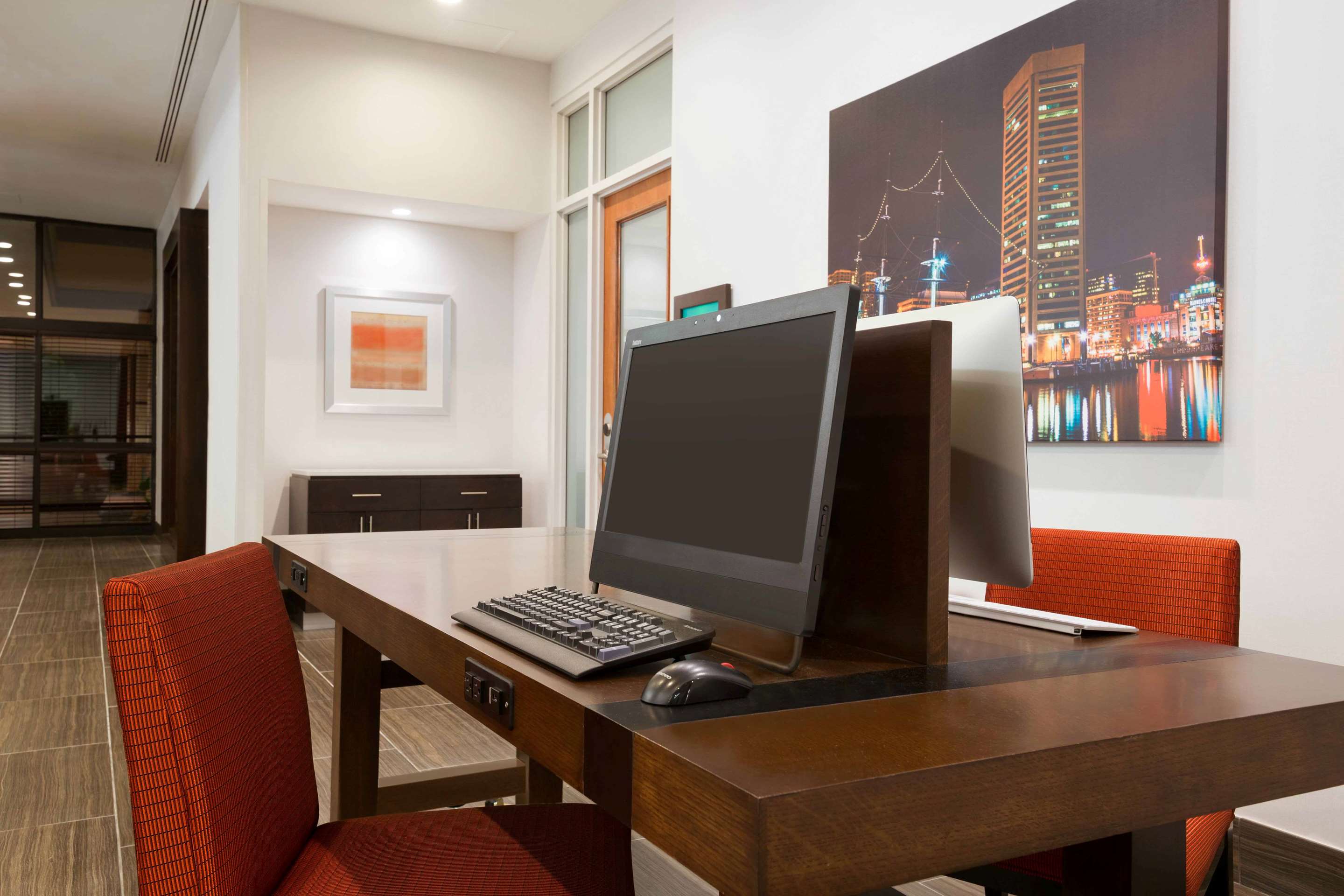 Business Center | Embassy Suites by Hilton Baltimore at BWI Airport