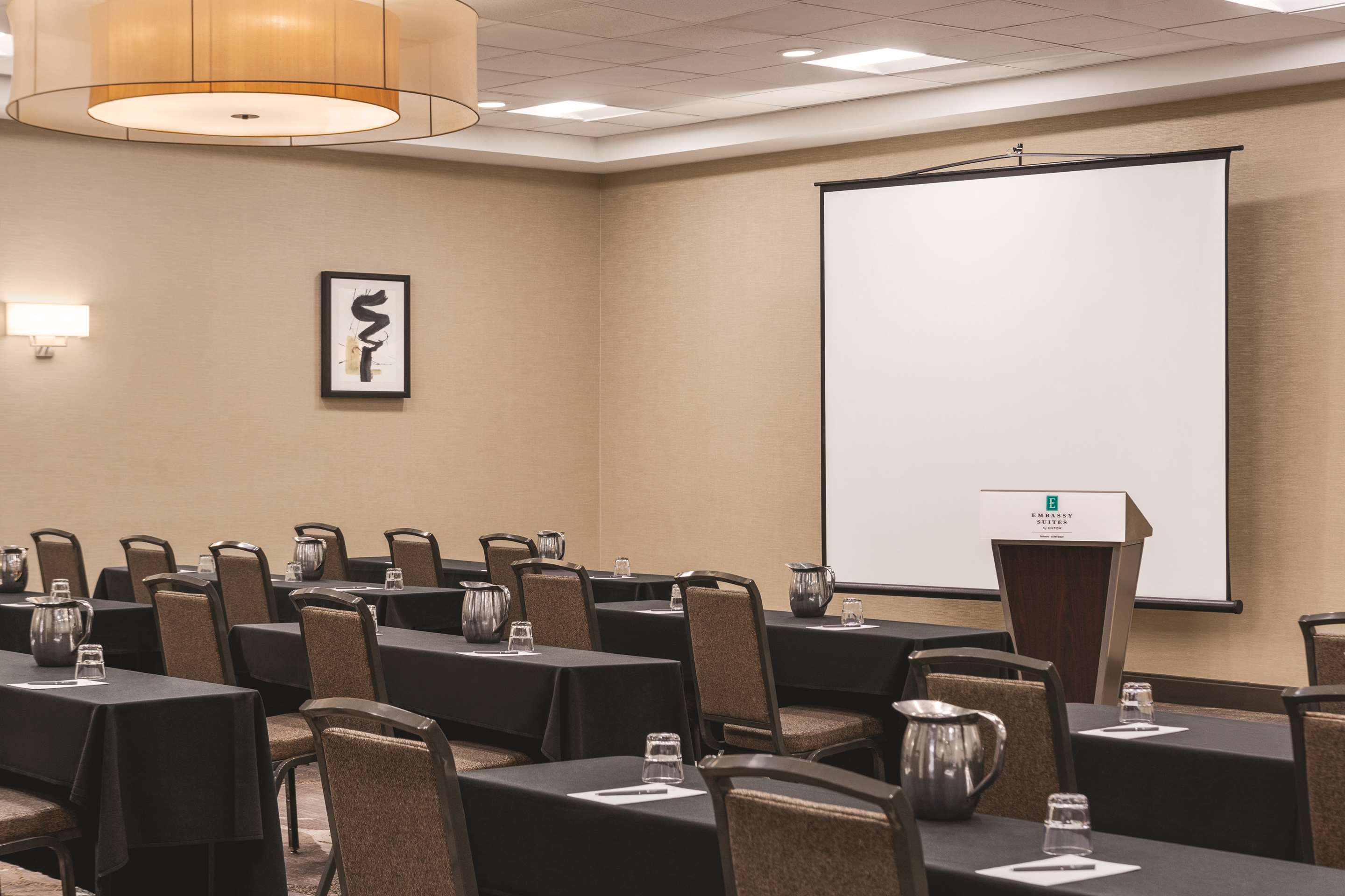 Meeting Room | Embassy Suites by Hilton Baltimore at BWI Airport