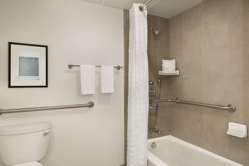 Embassy Suites Boca Raton Room Type - 1 KG STE ACC TUB NO SMOK