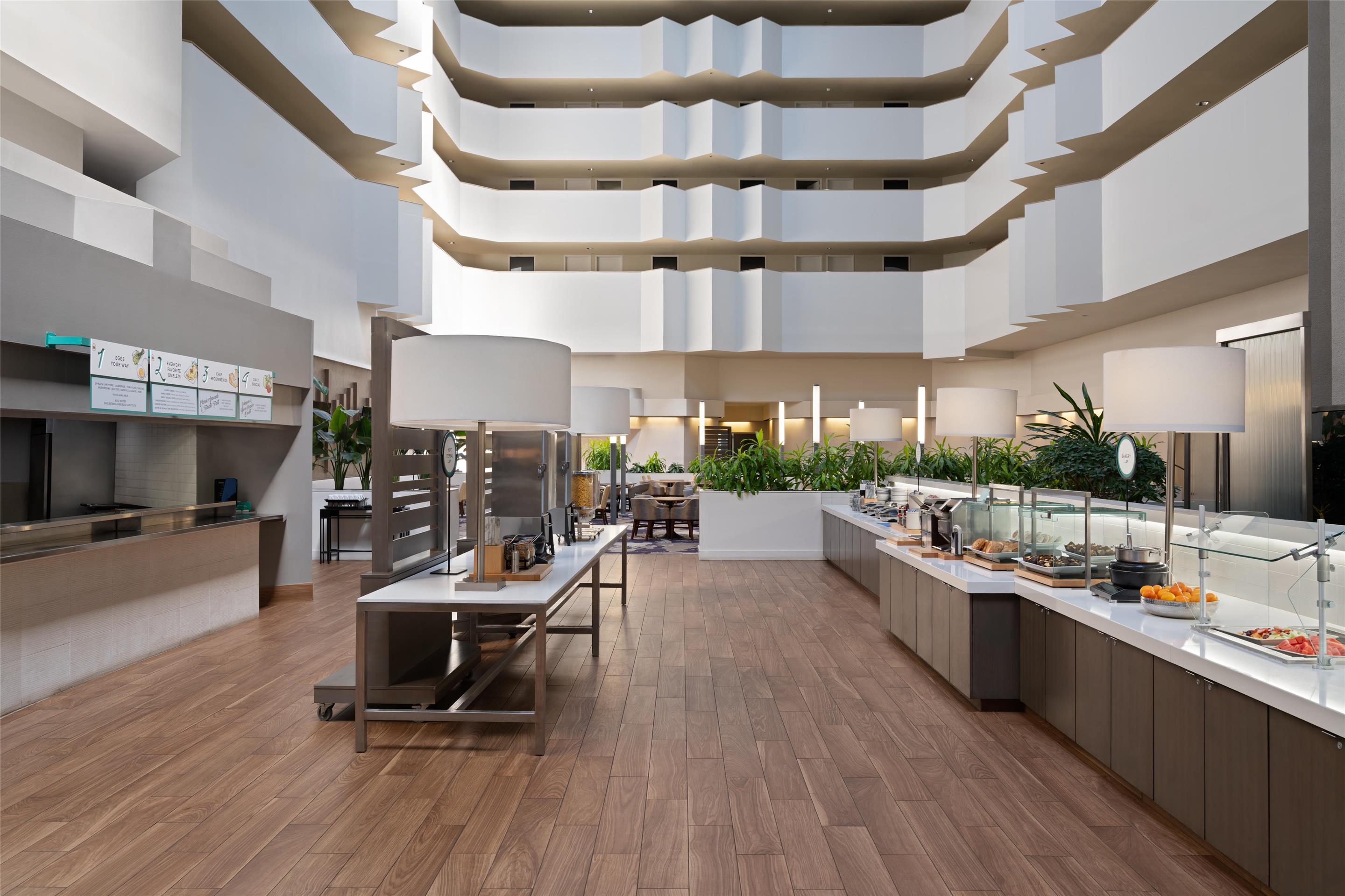 Breakfast Area | Embassy Suites Boca Raton