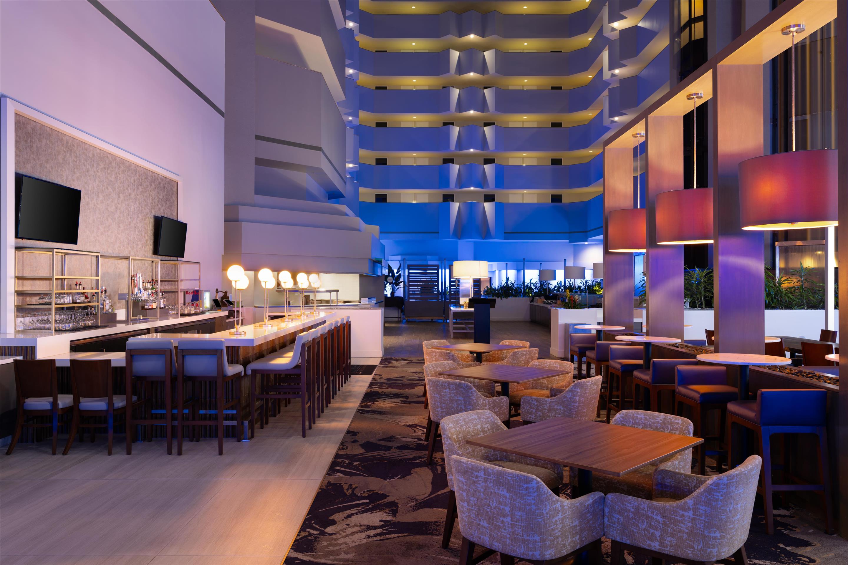 BarLounge | Embassy Suites Boca Raton