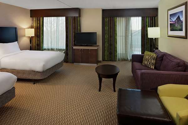  - Hilton Garden Inn Windsor - I-91, Exit 38