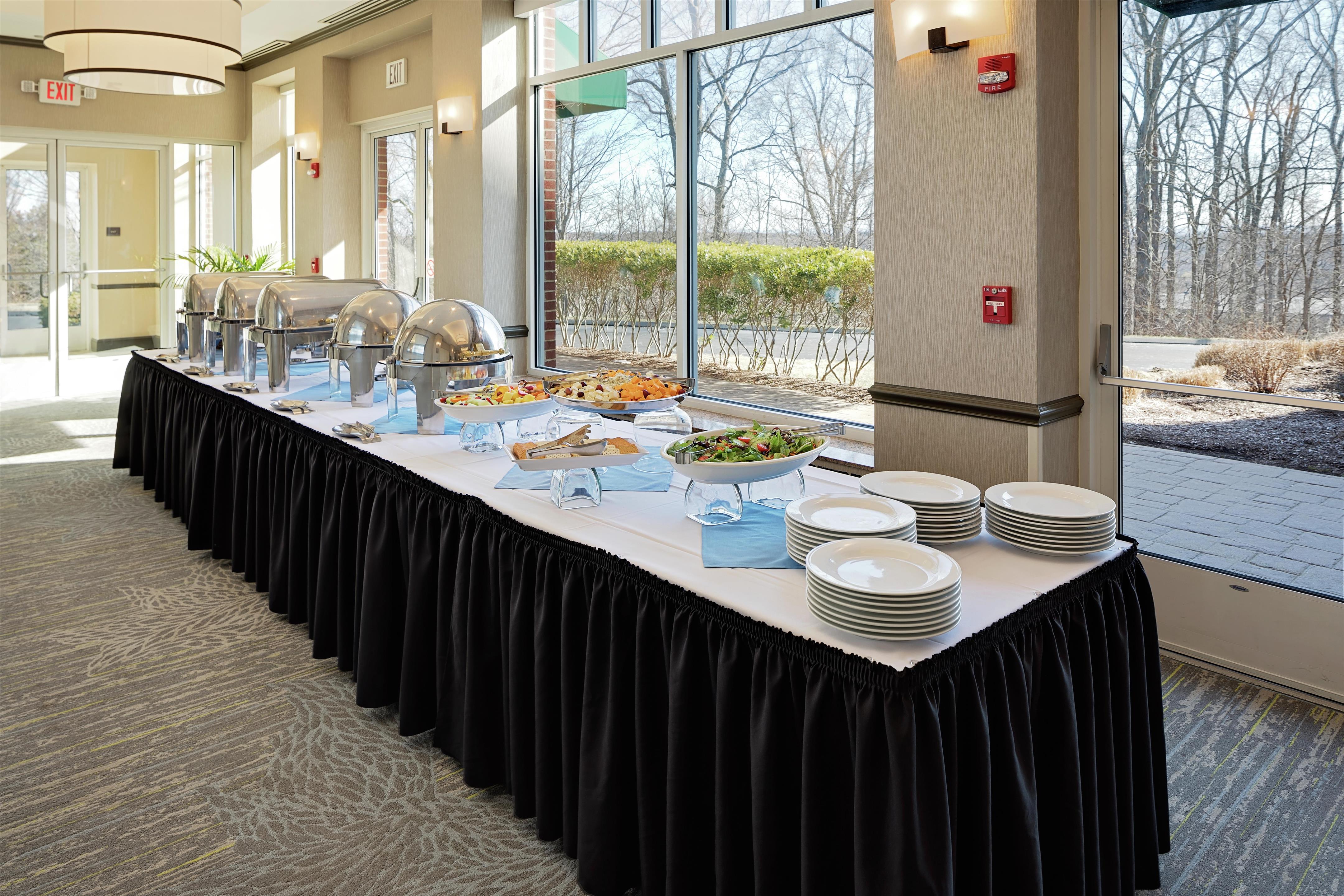 Restaurant | Hilton Garden Inn Hartford North/Bradley Int'l Airport