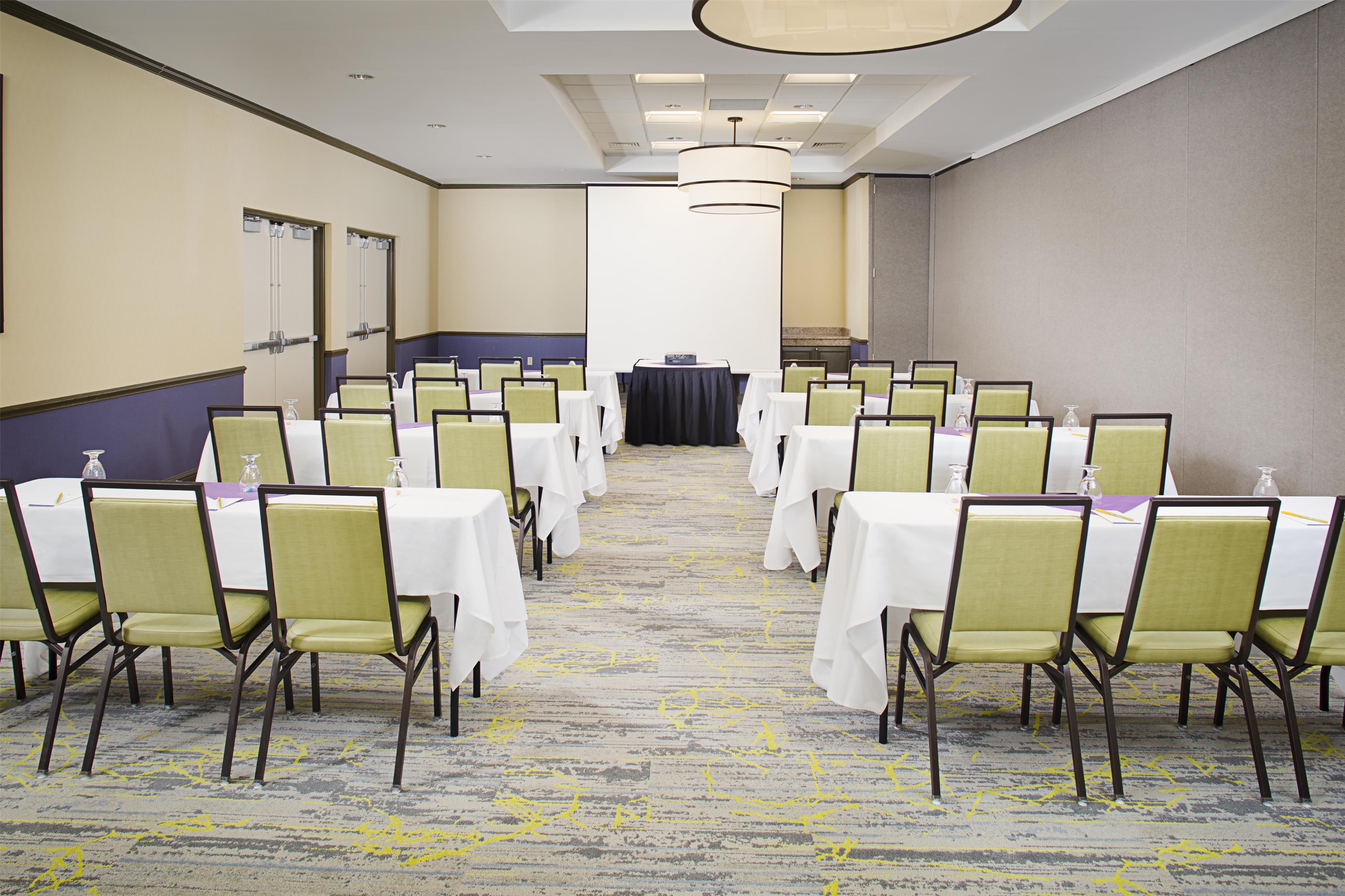 Meeting Room | Hilton Garden Inn Hartford North/Bradley Int'l Airport